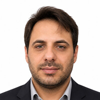 مهندس خشوعی - مدیر منابع انسانی و بهینه‌سازی سیستم‌ها در گروه صنعتی اسپایک